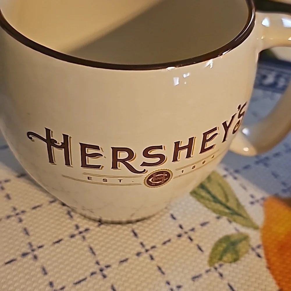 Mugs - Picture 2 of 4